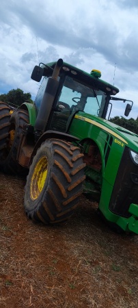 Trator John Deere 8295R ano 2021