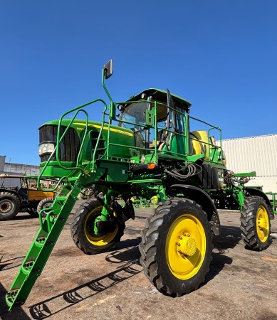 Pulverizador Autopropelido John Deere 4025 ano 2019