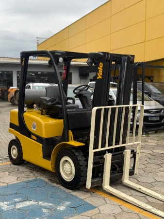 Empilhadeira Yale 50vx ano 2014
