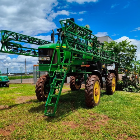 Pulverizador Autopropelido John Deere 4025 ano 2020