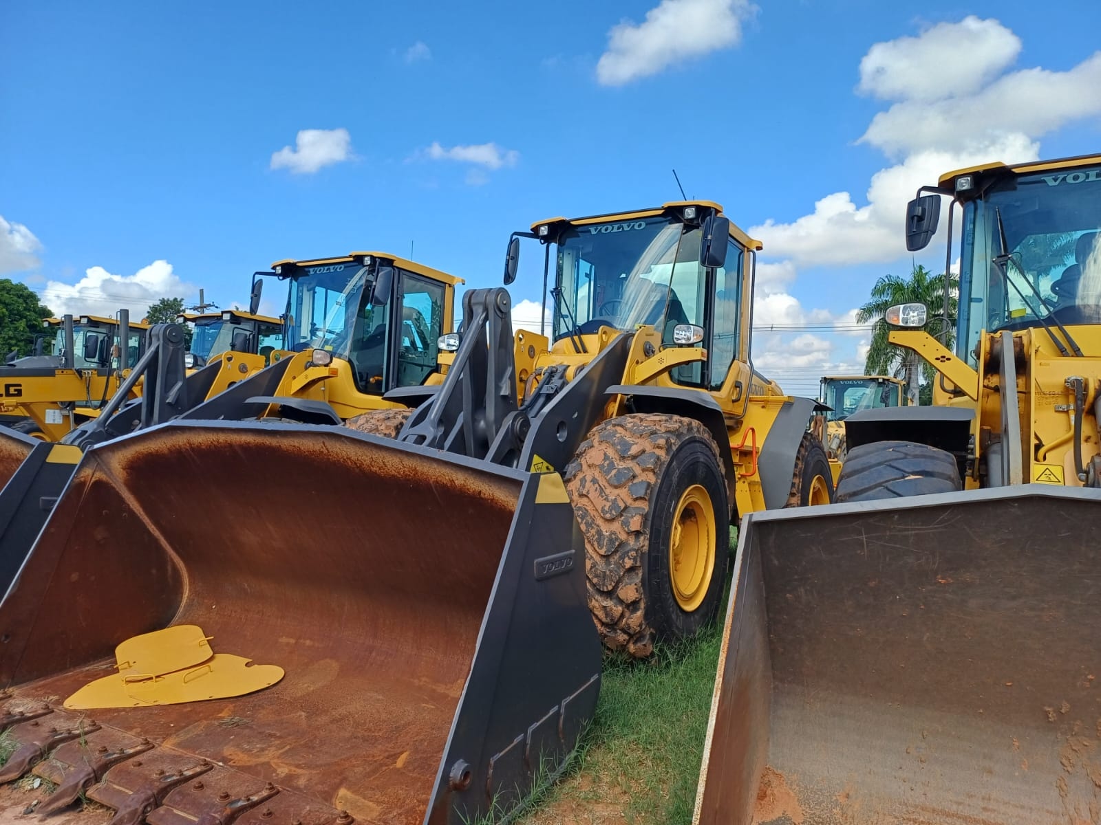 Pá Carregadeira Volvo L70F ano 2020