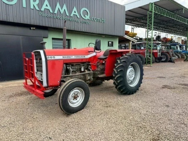 Trator Massey Ferguson 265 ano 1979