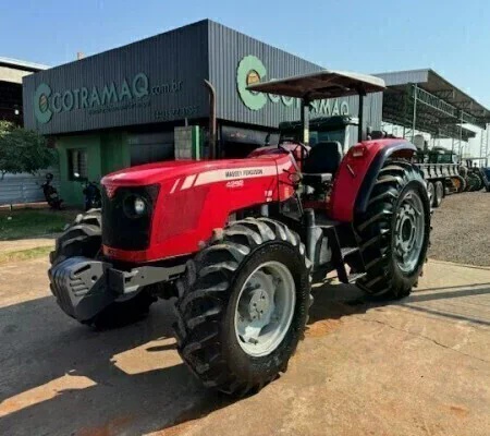 Trator Massey Ferguson MF 4292 ano 2012