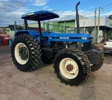 Trator New Holland 7630 ano 2007