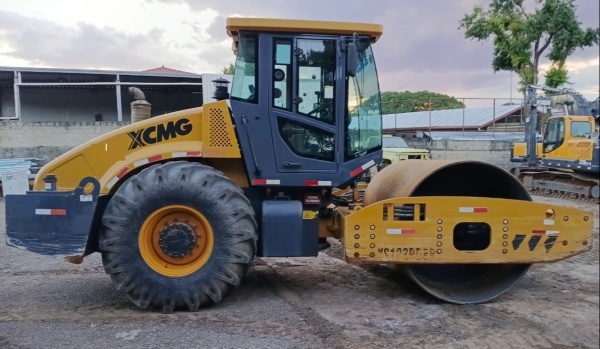 Rolo Compactador XCMG XS123PDBR