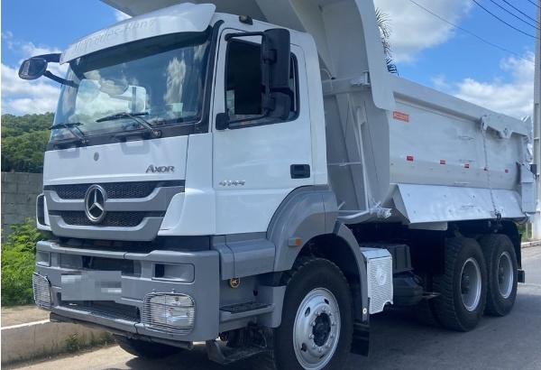 Caminhão Mercedes Benz AXOR 4144 ano 2021 - AXOR 4144 - Caminhões e Carretas