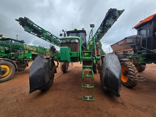 Pulverizador John Deere 4040 ano 2022 - 4040 - Implementos para Manutenção