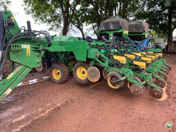 Plantadeira John Deere DB 50 ano 2018