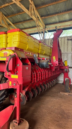 Plantadeira Vence Tudo PAMPEANA 24000 ano 2023
