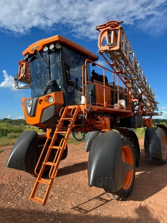 Pulverizador Autopropelido Jacto Uniport 2030 ano 2019 - Uniport 2030 - Máquinas Agrícolas