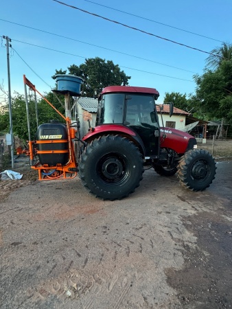 Trator Case Farmal 80 ano 2009 - Farmal 80 - Máquinas Agrícolas