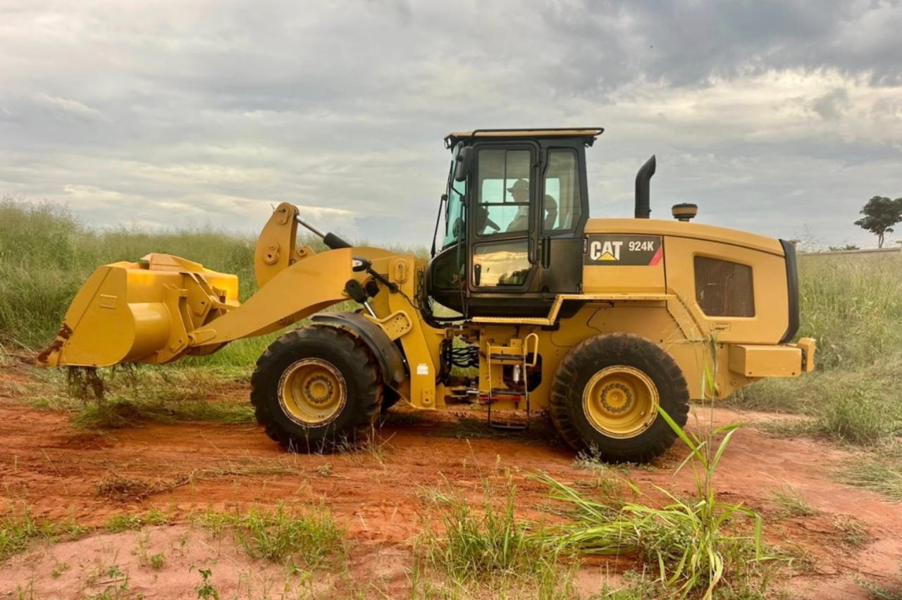 Pá Carregadeira Caterpillar 924K ano 2015