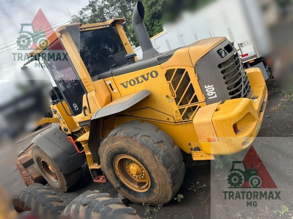 Pá Carregadeira Volvo L90F ano 2019 - L90F - Máquinas de Linha Amarela