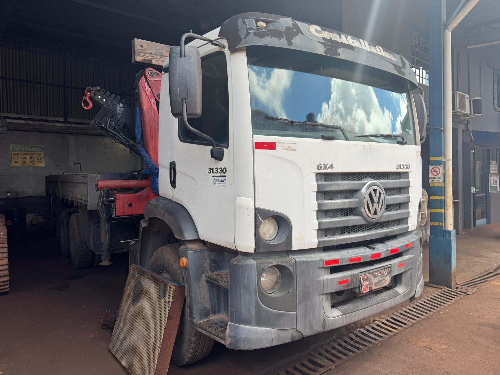 Caminhão Volkswagen 31320 ano 2011