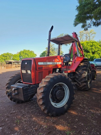 Trator Massey Ferguson MF 660 ano 2004