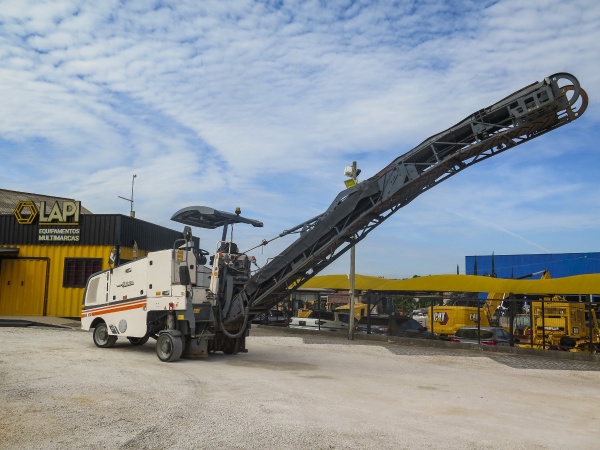 Fresadora Wirtgen W100F ano 2014