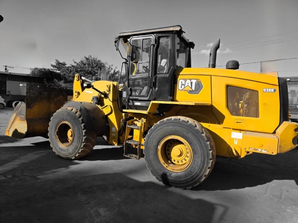 Pá Carregadeira Caterpillar 938K ano 2022