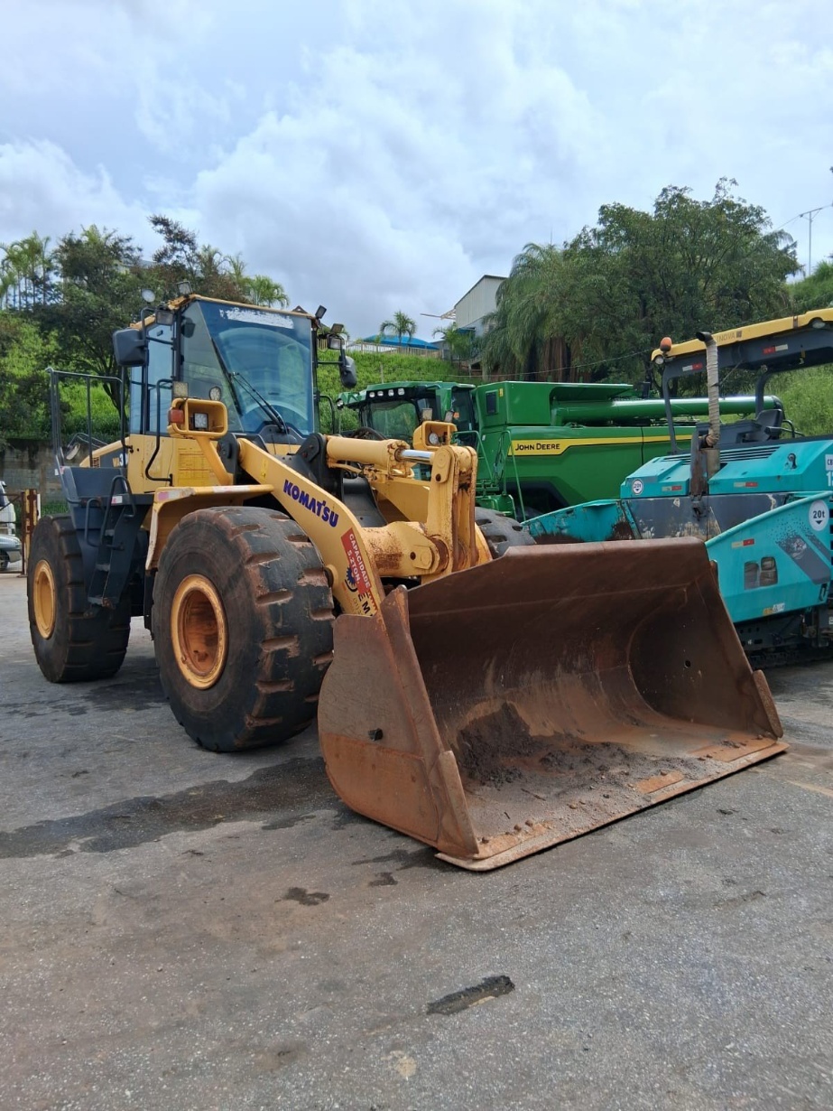 Pá Carregadeira Komatsu WA380 ano 2021