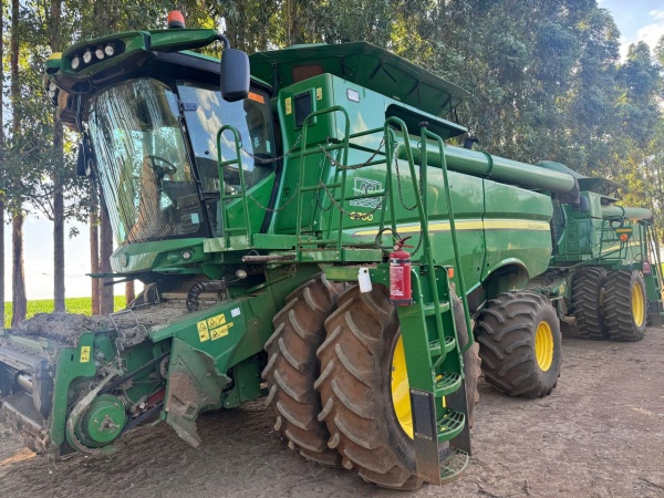 Colheitadeira John Deere S760 ano 2021