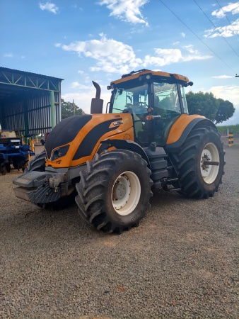 Trator Valtra T195 CVT ano 2018