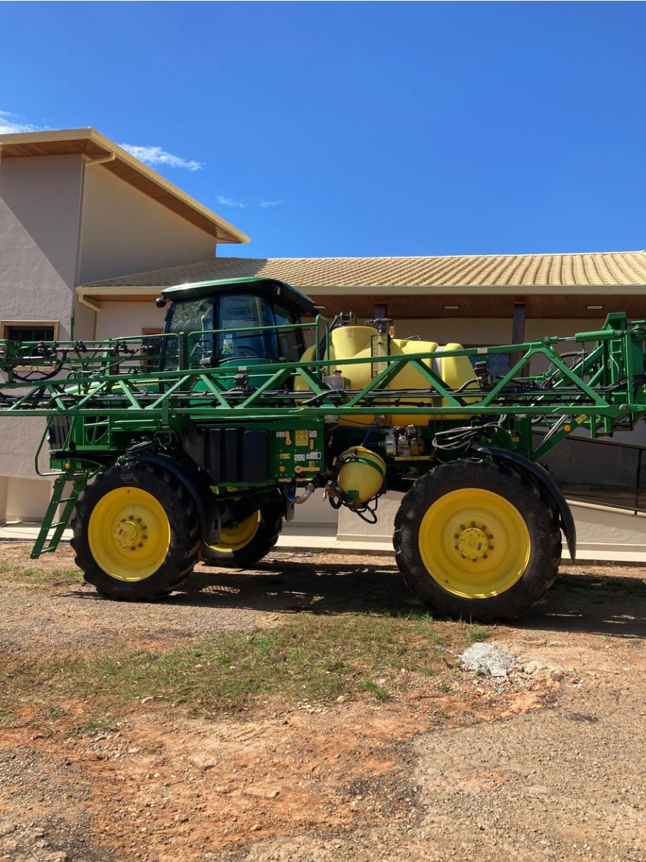 Pulverizador Autopropelido John Deere 4630 ano 2011
