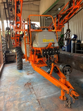 Pulverizador Jacto Advance 3000 AM24 ano 2015