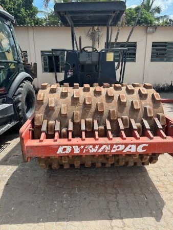Rolo Compactador Dynapac CA150 ano 2010