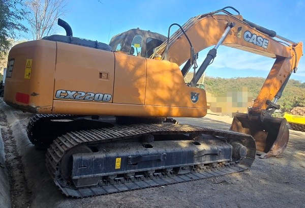 Escavadeira Case CX220B ano 2014