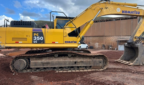Escavadeira Komatsu PC350 ano 2021