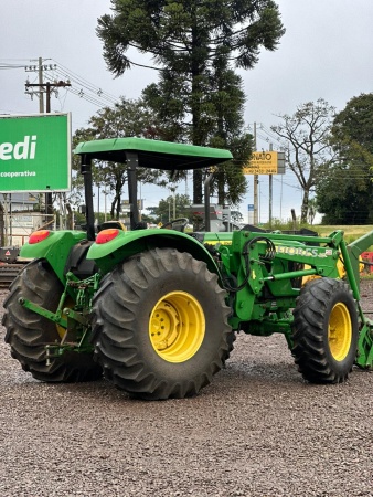 Trator John Deere 5078 ano 2017