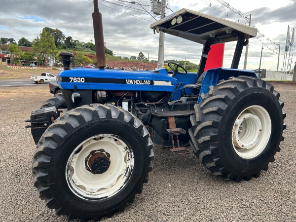 Trator New Holland 7630 S100 ano 2002