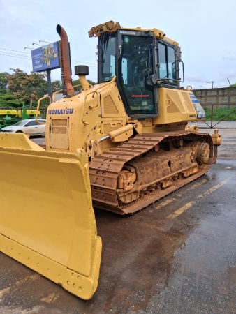 Trator de Esteira Komatsu D61-EX ano 2020