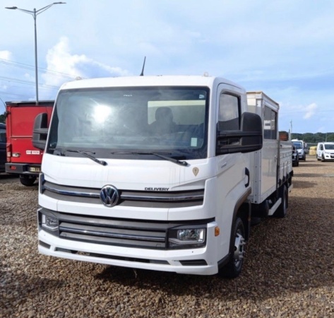 Caminhão Volkswagen 6.160 ano 2023