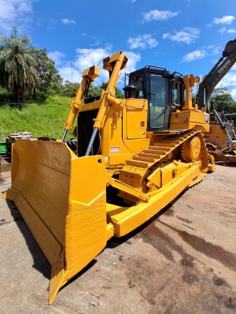 Trator de Esteira Caterpillar D6 T ano 2021
