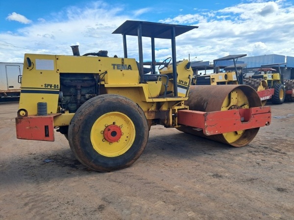 Rolo Compactador Tema terra SPV84 ano 1986