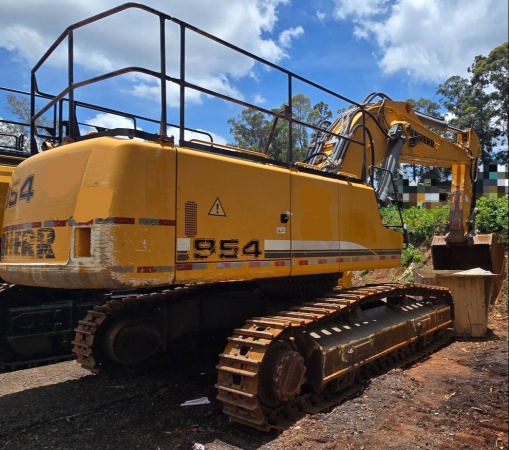 Escavadeira Liebherr R954 ano 2019