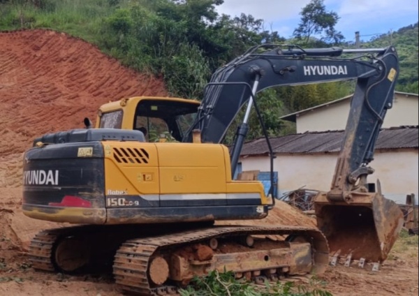 Escavadeira Hyundai R150LC-9 ano 2023