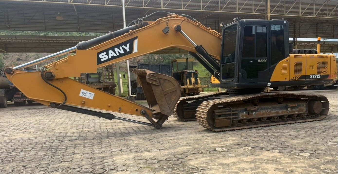 Escavadeira SANY SY215C ano 2018