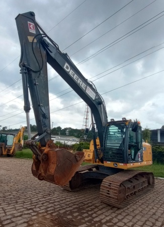 Escavadeira John Deere 160g ano 2019