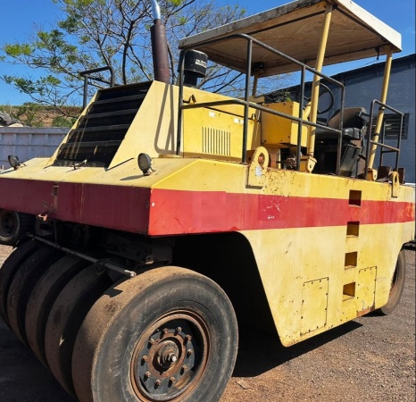 Rolo Compactador Dynapac CP271 ano 2008 - CP271 - Pavimentação e Infraestrutura