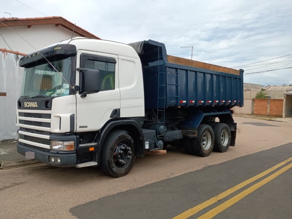 Caminhão Scania P 114 ano 2006