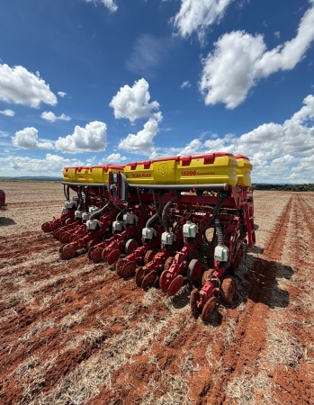 Plantadeira Vence Tudo Tiger Flex 13300 ano 2020