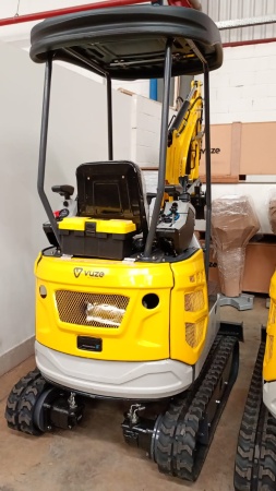 Mini Carregadeira Vuze X15-10 V2 ano 2026