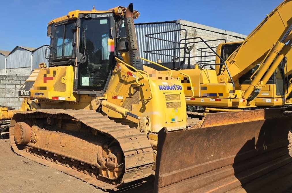 Trator de Esteira Komatsu D61-EX ano 2021