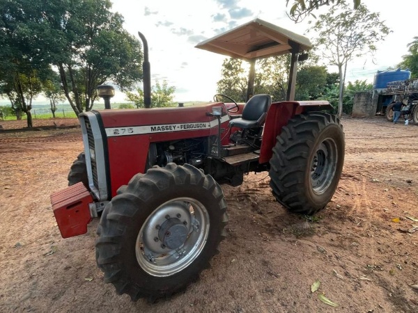 Trator Massey Ferguson MF 275 ano 1993 - MF 275 - Máquinas Agrícolas