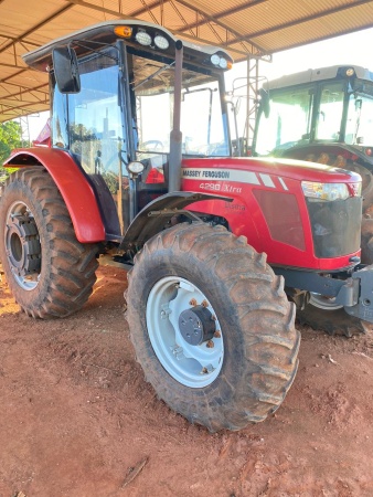 Trator Massey Ferguson 4290 Xtra ano 2020