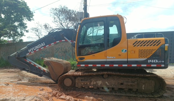 Escavadeira Hyundai R140LC-9 ano 2020 - R140LC-9 - Máquinas de Linha Amarela