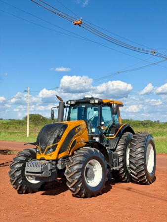 Trator Valtra BH 194 HiTech ano 2022