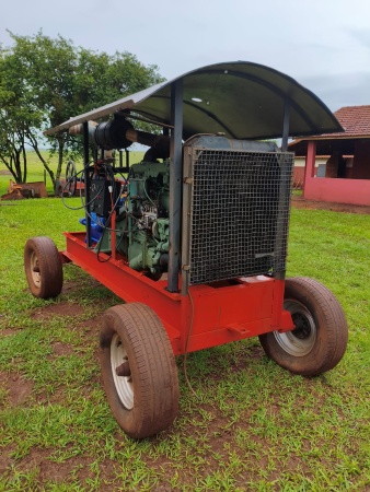 Motor estacionário Mercedes Benz 366