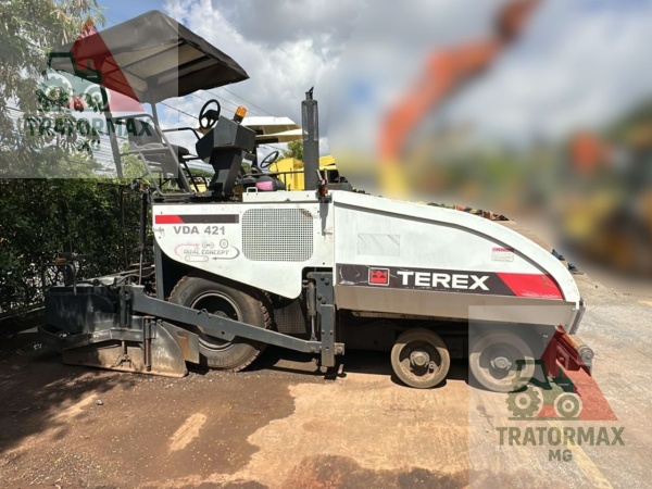 Vibroacabadora Terex VDA 421 ano 2005